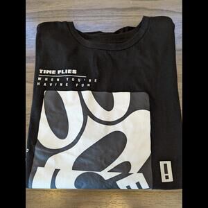 Disney's Mickey Mouse Time Flies when You're Having Fun T-Shirt Size 2XL